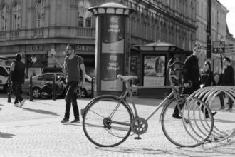 GRUNDIG Bike EU Heimtrainer für effizientes Workout zu Hause, ideal zur Unterstützung von Fitnesszielen.