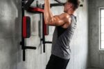SPORTNOW 2-in-1 Wand-Klimmzugstange und Dipstation, bis
